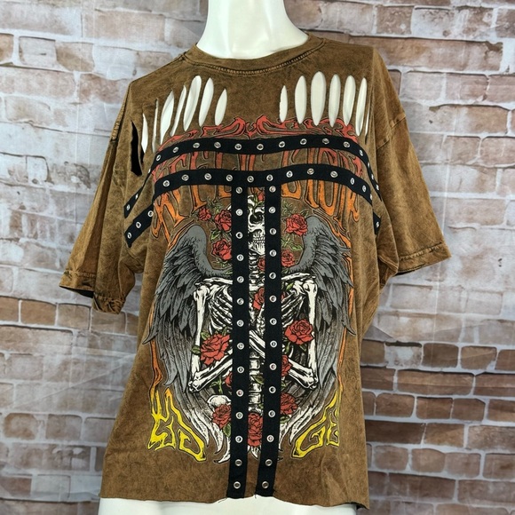 Affliction Women’s Graphic Short Sleeve Cut Out T-Shirt -Size: Large -NWT - Picture 1 of 12